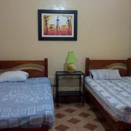 Hostal Virrey & Tours Trujillo Bagian luar foto